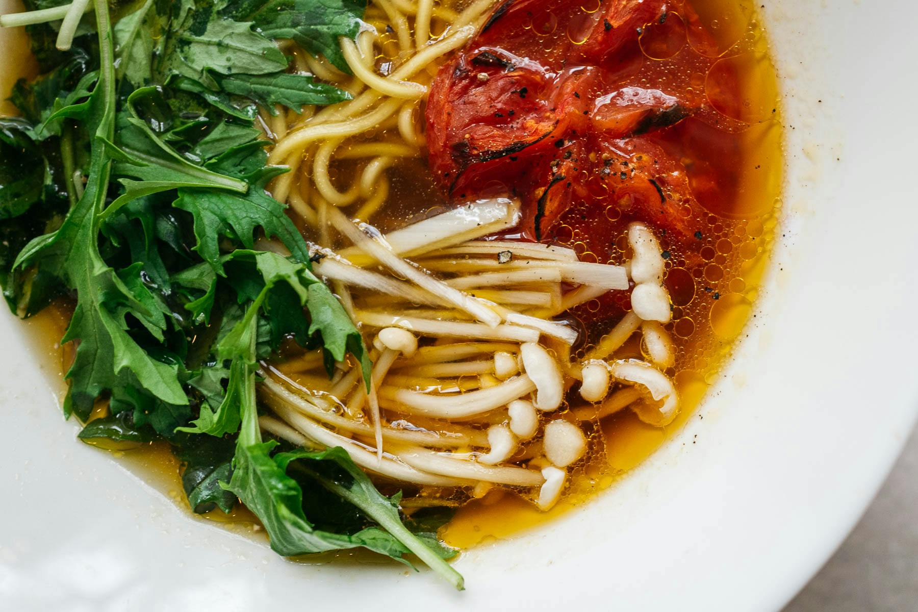 vegan ramen shop 3 Wfh2PHaesiWlwFSeNZd